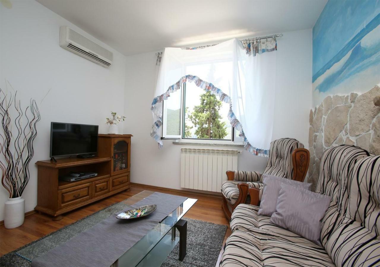 Apartmán 4 Persons App With Great Sea View,Ac,Wifi,399 Rabac Exteriér fotografie